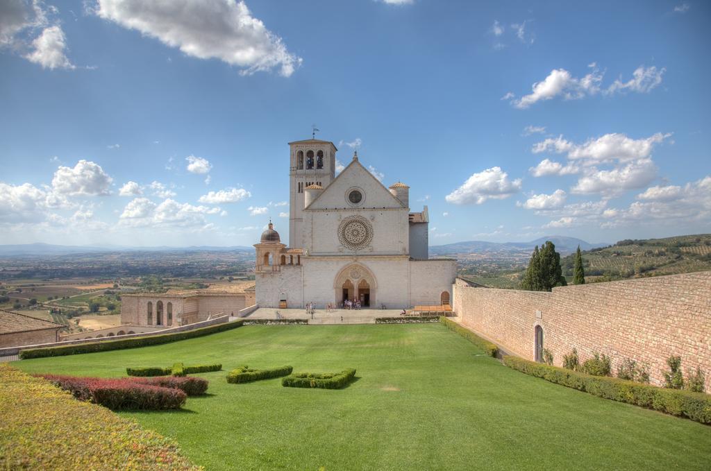 Alba Dei Due Soli B&B Nocera Umbra Quarto foto